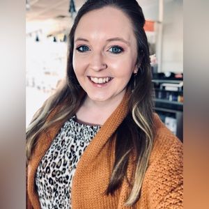 Meet your Posher, Samantha